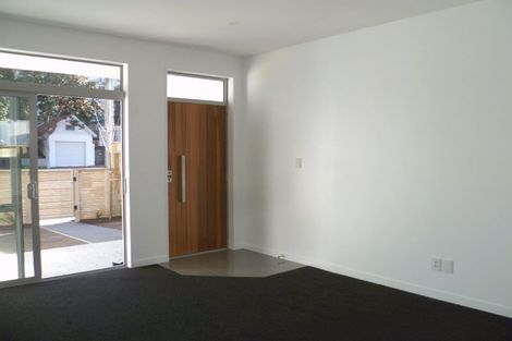 Photo of property in 6/59 The Parade, Island Bay, Wellington, 6023