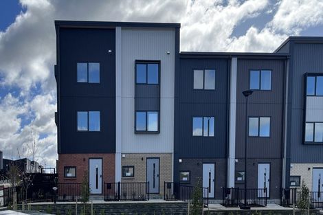 Photo of property in 9/60 Selo Street, Glen Eden, Auckland, 0602