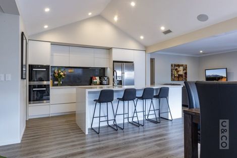 Photo of property in 6 Pheasant Lane, Waimauku, 0812