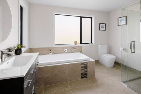 Photo of property in 43 Seachange Drive, Leamington, Cambridge, 3432