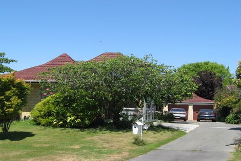 Photo of property in 21 Strathean Avenue Avonhead Christchurch City