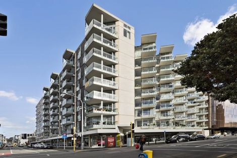 Photo of property in Piermont Apartments, 7i/82 Cable Street, Te Aro, Wellington, 6011