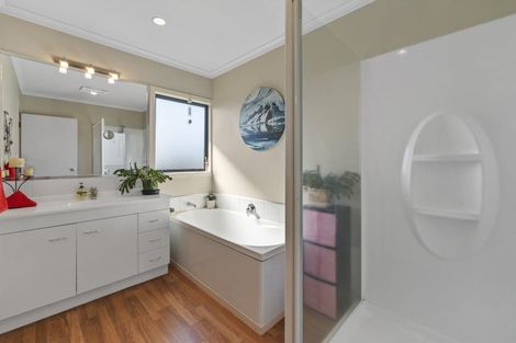 Photo of property in 1/20 The Grove, Nukuhau, Taupo, 3330