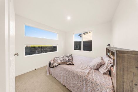 Photo of property in 23 Tangaroa Place, Poike, Tauranga, 3112