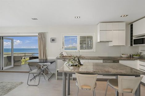 Photo of property in 5/241 Hurstmere Road, Takapuna, Auckland, 0622