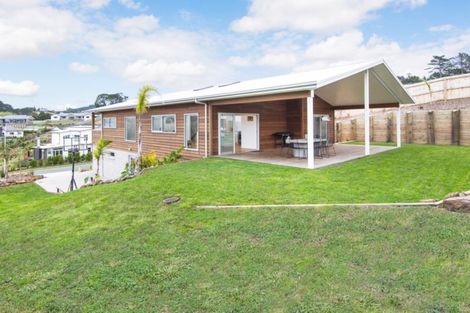 Photo of property in 76 Solan Drive, Waimauku, 0812