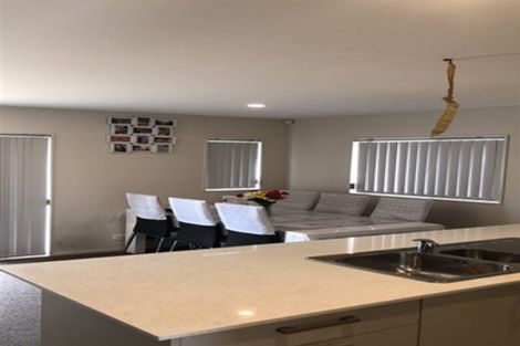 Photo of property in 35 Divide Loop, Takanini, 2112