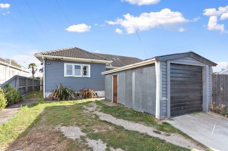 Photo of property in 8 Aldersley Street, Richmond, Christchurch, 8013