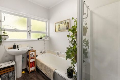 Photo of property in 18 Colville Street, Newtown, Wellington, 6021