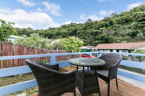 Photo of property in 60 Hathaway Avenue, Karori, Wellington, 6012