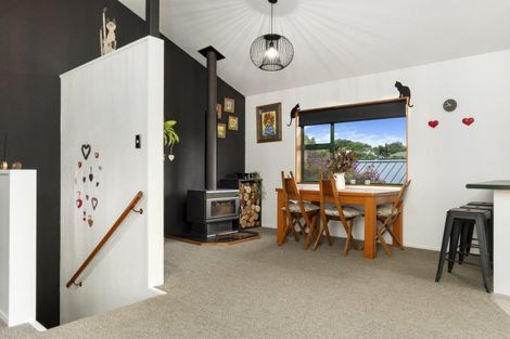 Photo of property in 17 Vanderbilt Place, Welcome Bay, Tauranga, 3112