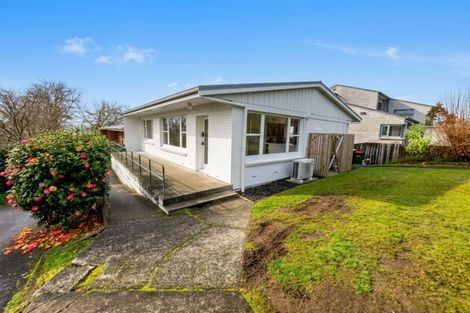 Photo of property in 1/75 Pembroke Street, Hamilton Lake, Hamilton, 3204