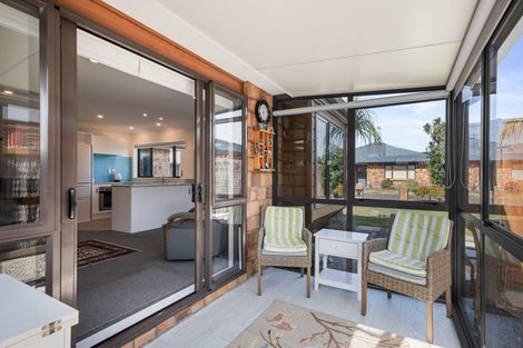 Photo of property in 12a Sussex Street, Levin, 5510