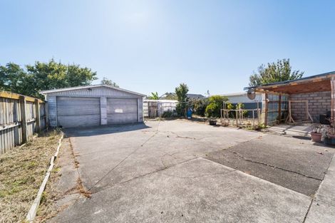 Photo of property in 35 Rangiora Avenue, Roslyn, Palmerston North, 4414
