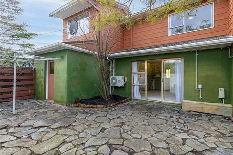 Photo of property in 2/3 Akehurst Avenue, New Lynn, Auckland, 0600