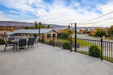 Photo of property in 33 Eureka Street, Alexandra, 9320