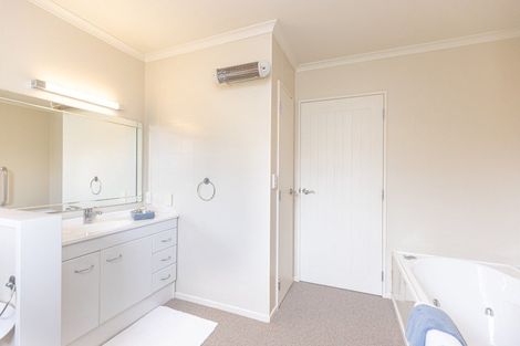 Photo of property in 70a Hipango Terrace, Durie Hill, Whanganui, 4500