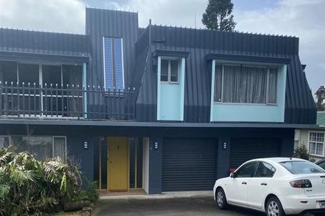 Photo of property in 1/2 Ruakiwi Road, Hamilton Lake, Hamilton, 3204