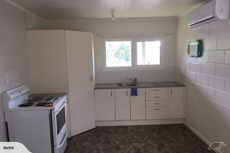 Photo of property in 2/20b Verbena Road, Birkdale, Auckland, 0626