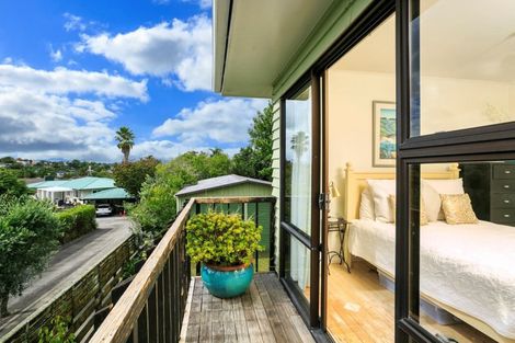 Photo of property in 141 Nile Road, Milford, Auckland, 0620