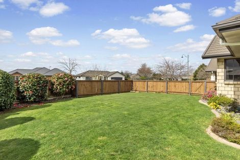 Photo of property in 11 Woodham Place, Rototuna North, Hamilton, 3210