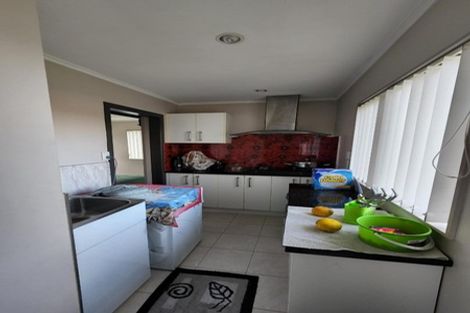 Photo of property in 18 Greenmeadows Avenue, Manurewa East, Auckland, 2102