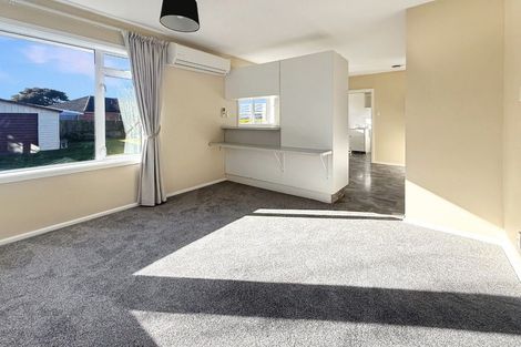 Photo of property in 22 Mappleton Avenue, Burnside, Christchurch, 8053