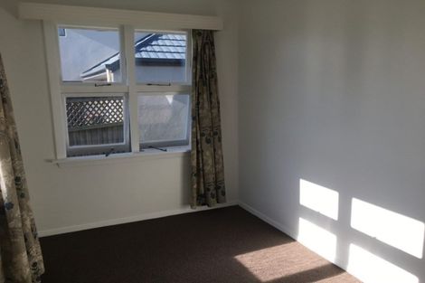 Photo of property in 10 Bevington Street, Avonhead, Christchurch, 8042
