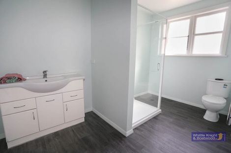 Photo of property in 18 Broadbent Street, Riccarton, Christchurch, 8041