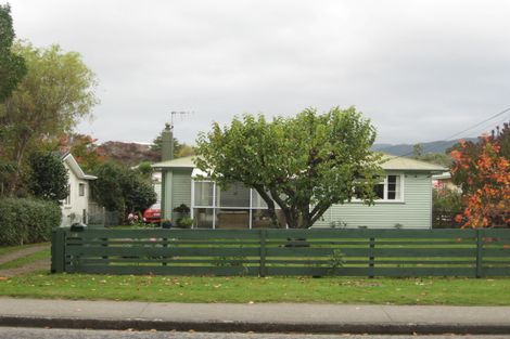 Photo of property in 48 Matatua Road, Raumati Beach, Paraparaumu, 5032