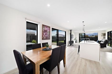 Photo of property in 24 Mount Nicholas Avenue, Wanaka, 9305
