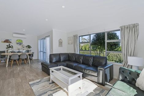 Photo of property in 33 Navigation Drive, Cooks Beach, Whitianga, 3591