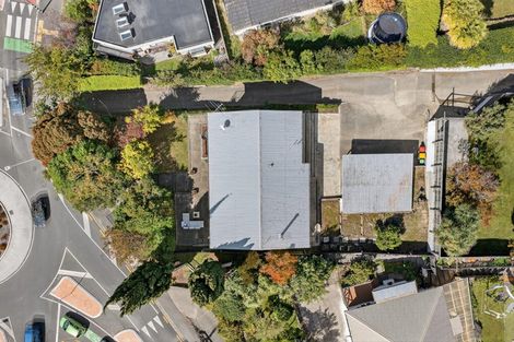 Photo of property in 1 Dyers Pass Road, Cashmere, Christchurch, 8022