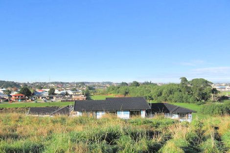 Photo of property in 38 Fairchild Avenue, Goodwood Heights, Auckland, 2105