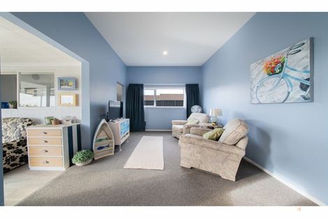 Photo of property in 70-70a High Street, Kensington, Timaru, 7910