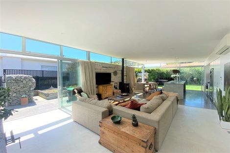 Photo of property in 3 Van Asch Street, Sumner, Christchurch, 8081