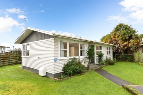 Photo of property in 18 Northolt Road, Fairview Downs, Hamilton, 3214