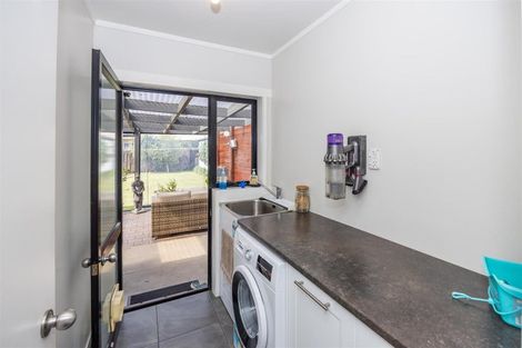 Photo of property in 13 Cromwell Drive, Fitzroy, Hamilton, 3206