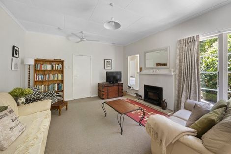 Photo of property in 20 Thompson Road, Bluff Hill, Napier, 4110