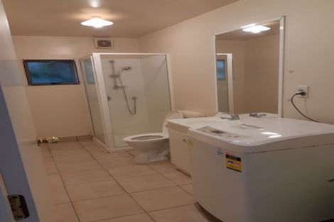 Photo of property in 34 Mulgan Way, Browns Bay, Auckland, 0630