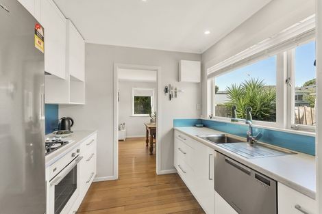 Photo of property in 4/65 Moore Street, Howick, Auckland, 2014