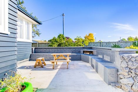 Photo of property in 22 Willis Street, Bader, Hamilton, 3206