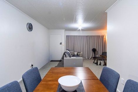 Photo of property in 2/37 Simon Ellice Drive, Bayview, Auckland, 0629