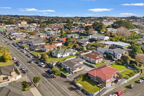 Photo of property in 66 Tukapa Street, Westown, New Plymouth, 4310