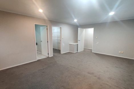 Photo of property in 36 Cyril French Drive, Flat Bush, Auckland, 2016