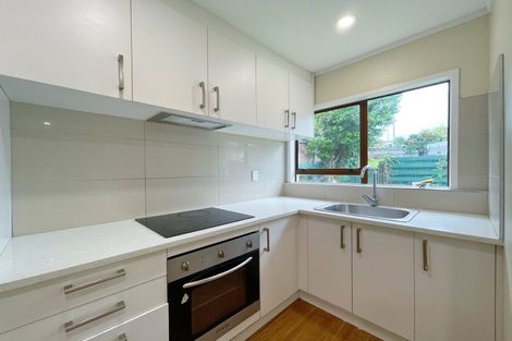 Photo of property in 5/550 Glenfield Road, Glenfield, Auckland, 0629