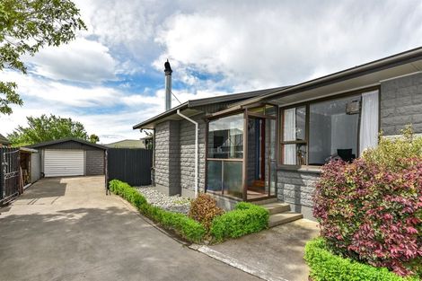 Photo of property in 105 Prestons Road, Redwood, Christchurch, 8051