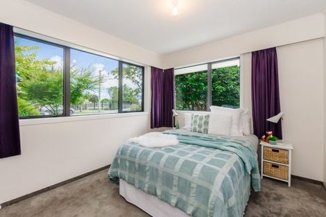 Photo of property in 40 Te Rauparaha Street, Otaki, 5512