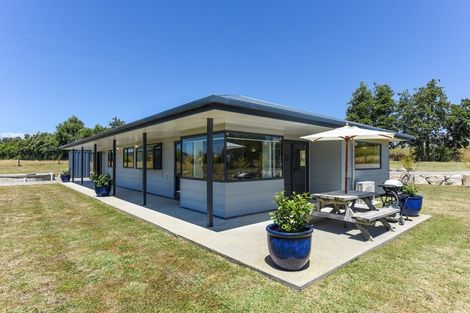 Photo of property in 11 Horton Road, Tasman, Upper Moutere, 7173