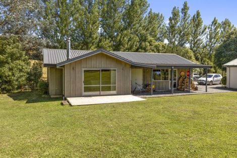 Photo of property in 49 Kakariki Way, Whitemans Valley, Upper Hutt, 5371